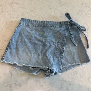 We The Free denim skort size 6